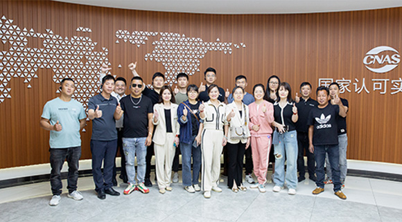 泉州經(jīng)銷商團(tuán)隊(duì)來(lái)司參觀考察！